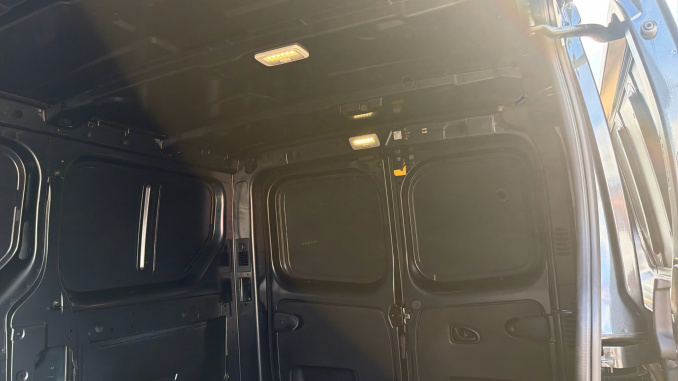 Renault Trafic Swb Diesel SL30 Blue dCi 170 Graphite Edition Van EAG9 - Image 42